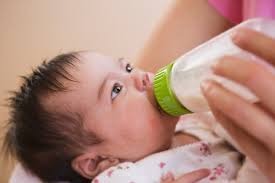 dinh dưỡng cho bé bị dị ứng sữa bò